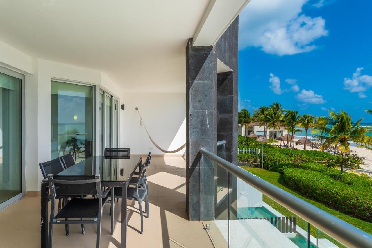 Mareazul Beach Front Condos At Плайя-дель-Кармен Екстер'єр фото
